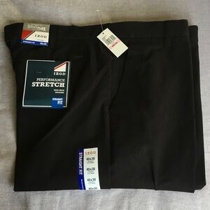 Men’s Izod Straight Fit Flat Front 40x30 Performance Stretch Non-Iron Wicking